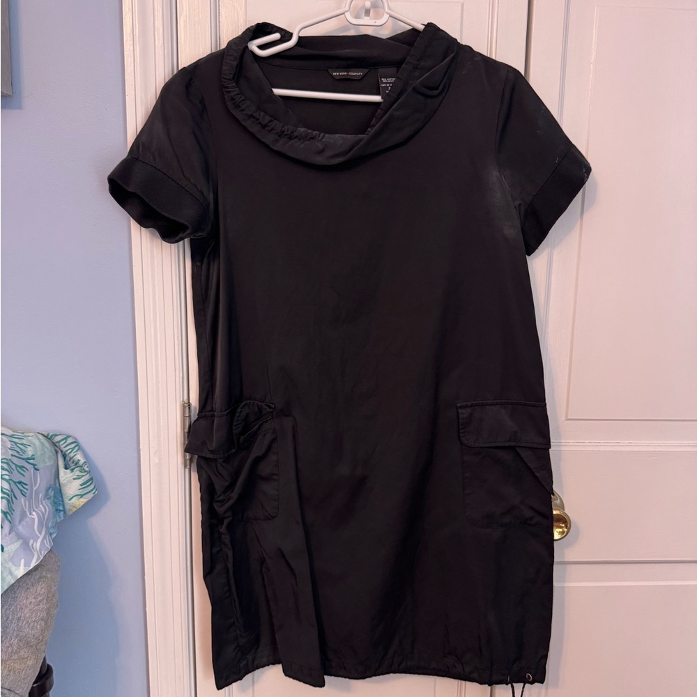 Chic 🖤 Effortless Black Utility Tunic Dress | New York & Company 🖤 - Picture 2 of 6
